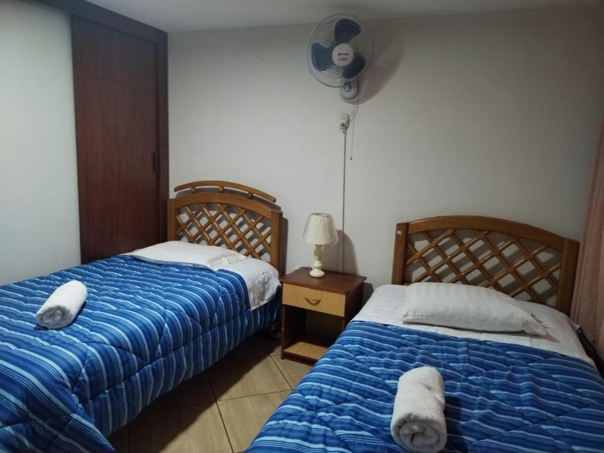 Hostal Turistico El Cajamarquez Lima Extérieur photo